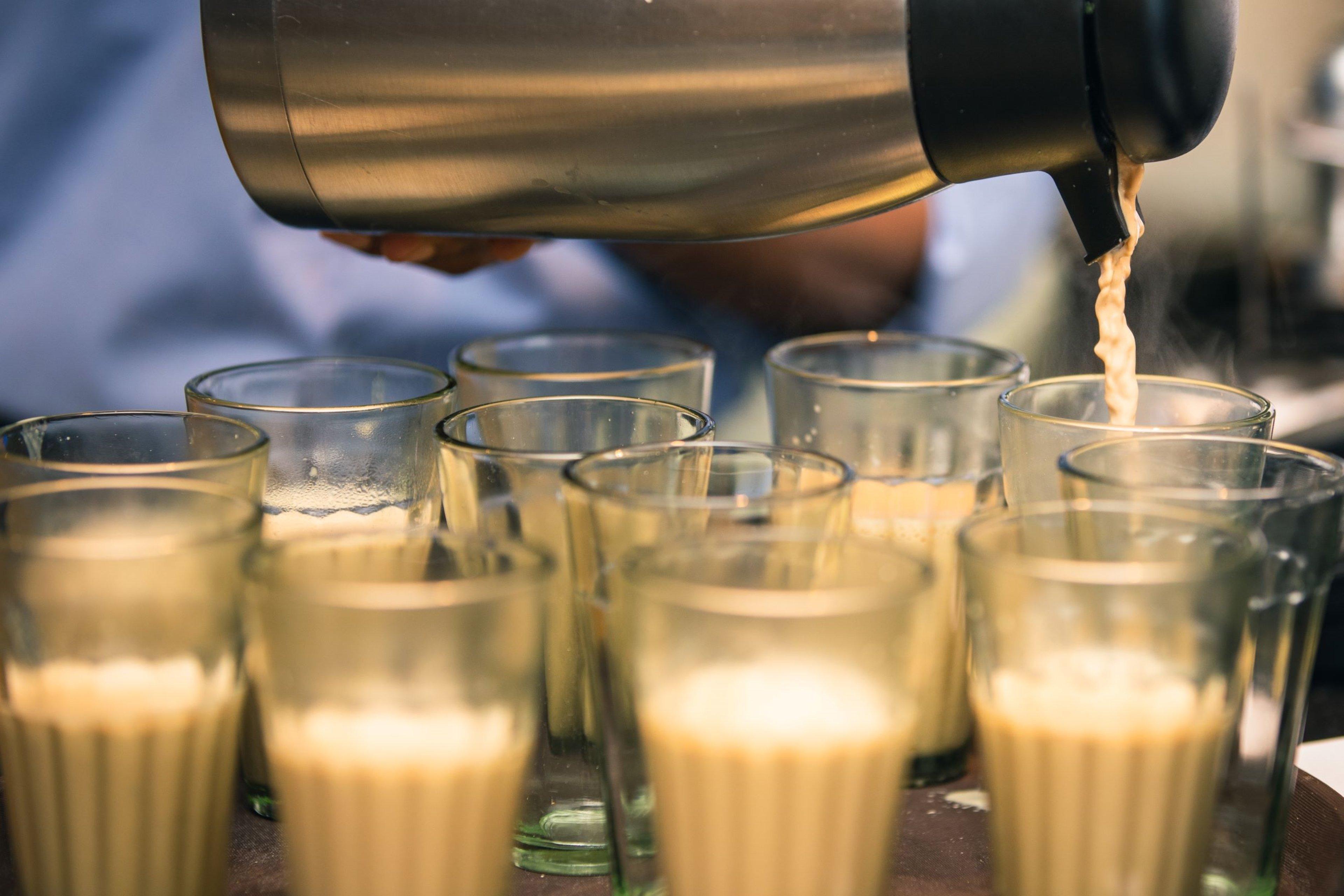 Holiday Inn Express Ahmedabad Prahlad Nagar By Ihg Eksteriør bilde